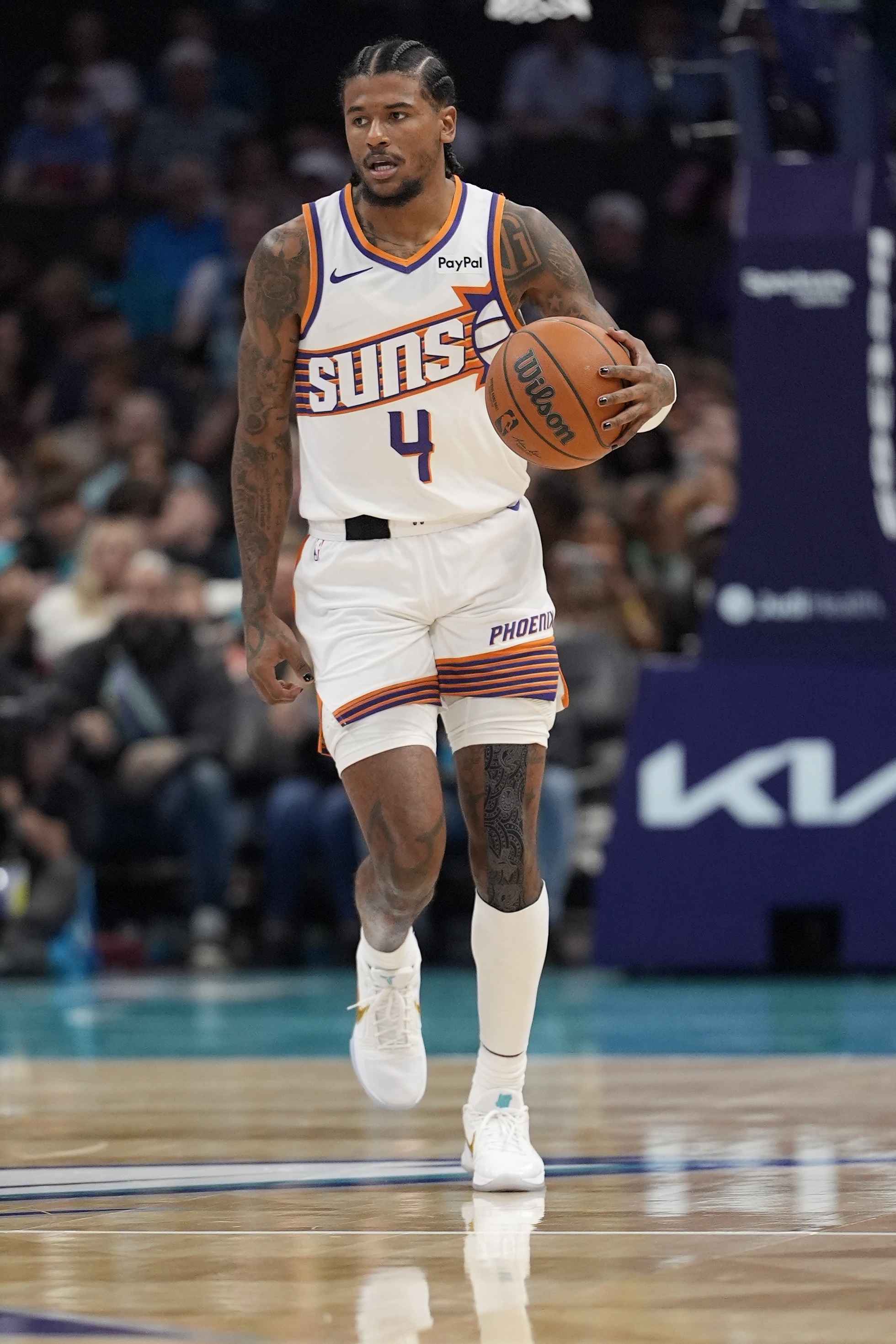 华体会登录-杰伦·格林谈失利：球队整体表现远远不够 必须做好篮板卡位